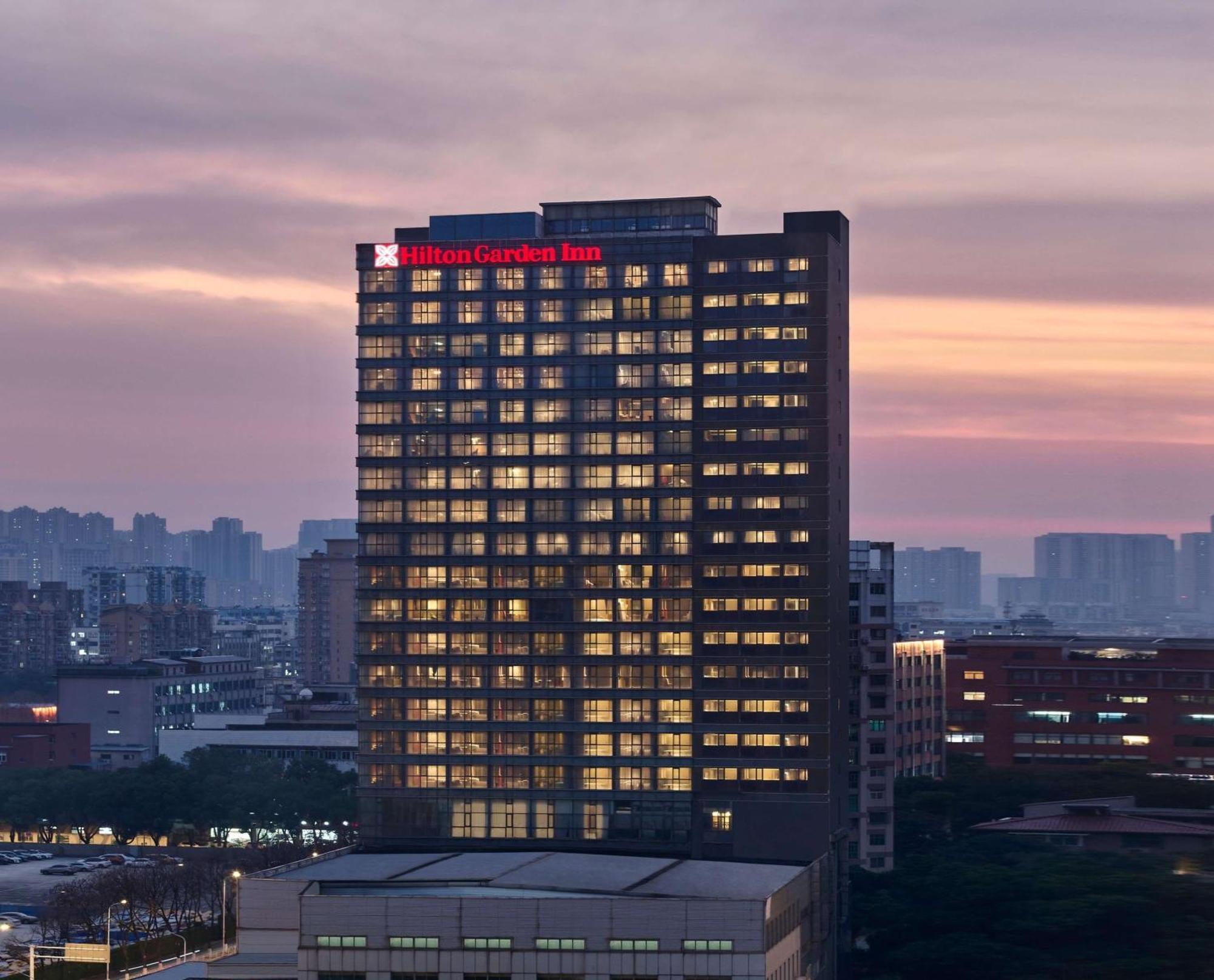 Hilton Garden Inn Wuhan Hankou المظهر الخارجي الصورة