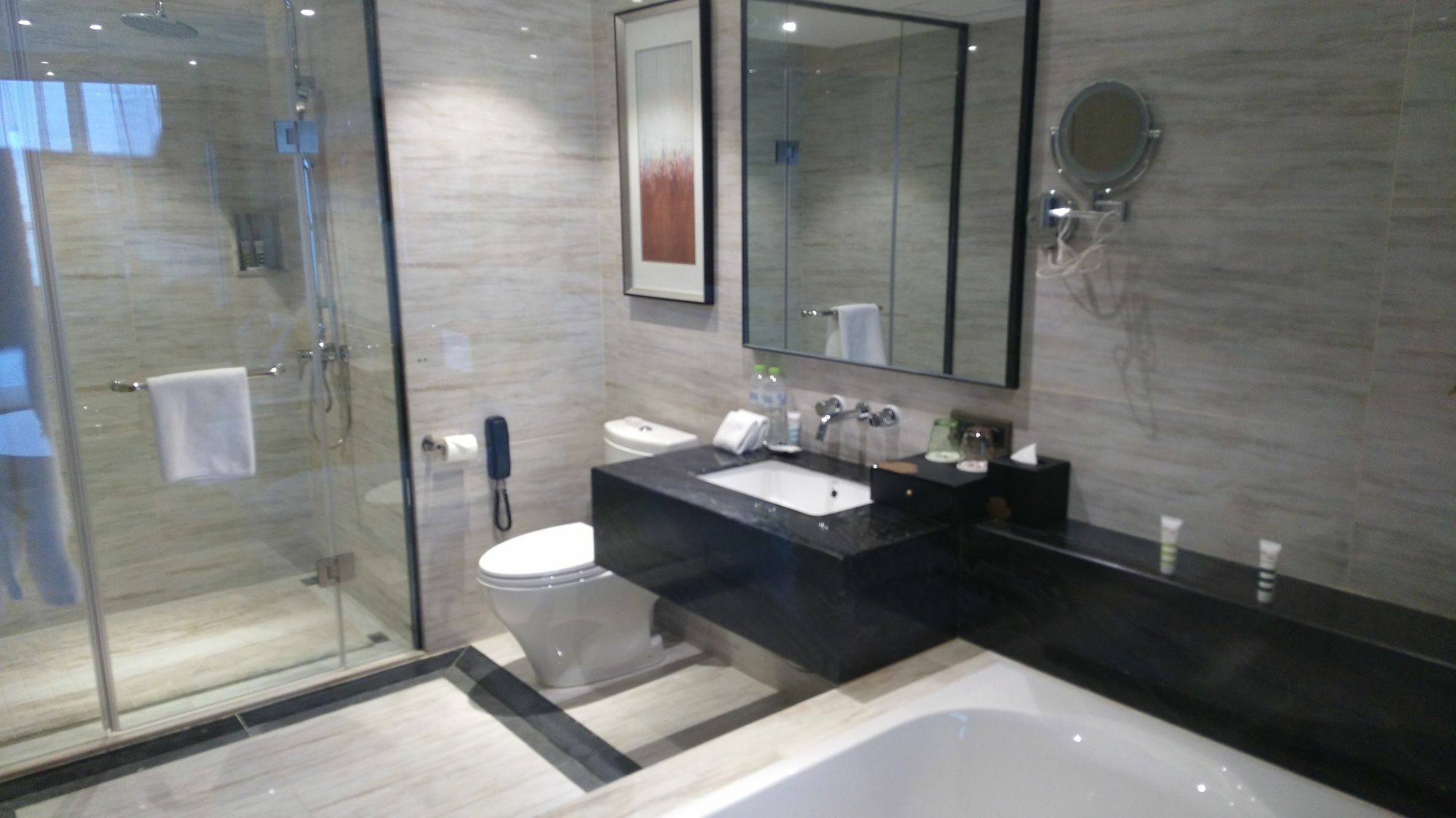 Hilton Garden Inn Wuhan Hankou المظهر الخارجي الصورة